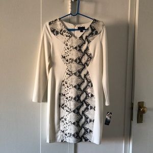 Thalia Sodi white dress size S. Never worn.